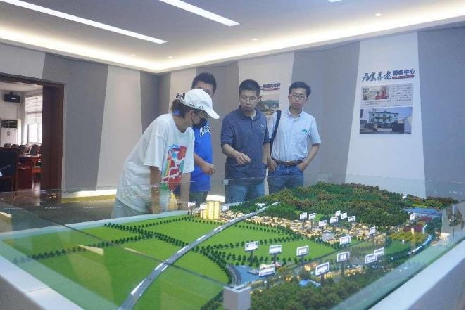 20200912-2022年8xbet.com法学院“明理致知”暑期社会实践纪实-李书帆-8xbet.com乡村振兴工作站赴浙江岱山支队成员调研涂口村.png