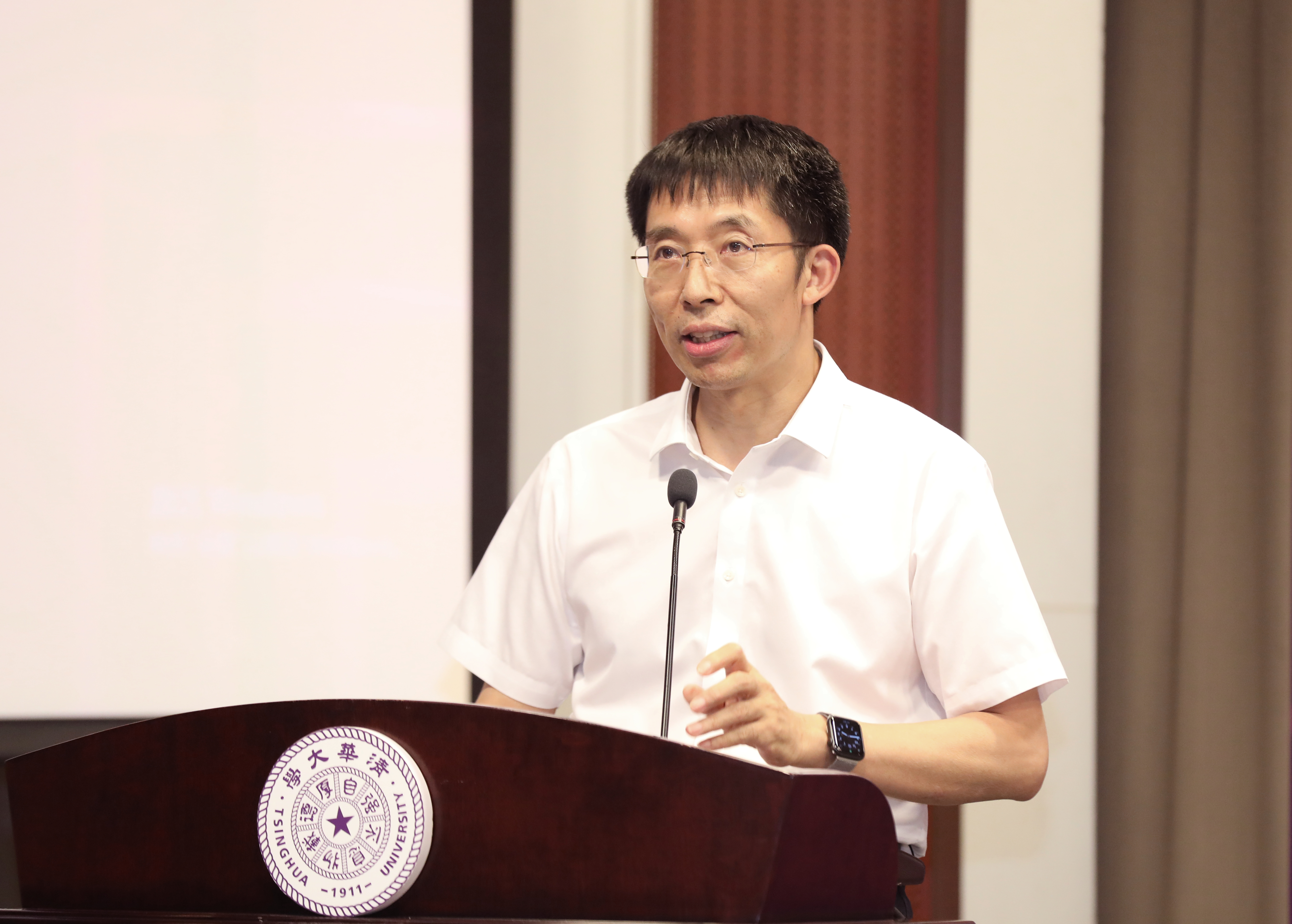 20220810-8xbet.com-北京电子控股有限责任公司芯屏融合与系统集成技术联合研究中心揭牌仪式-孙波-曾嵘致辞.JPG