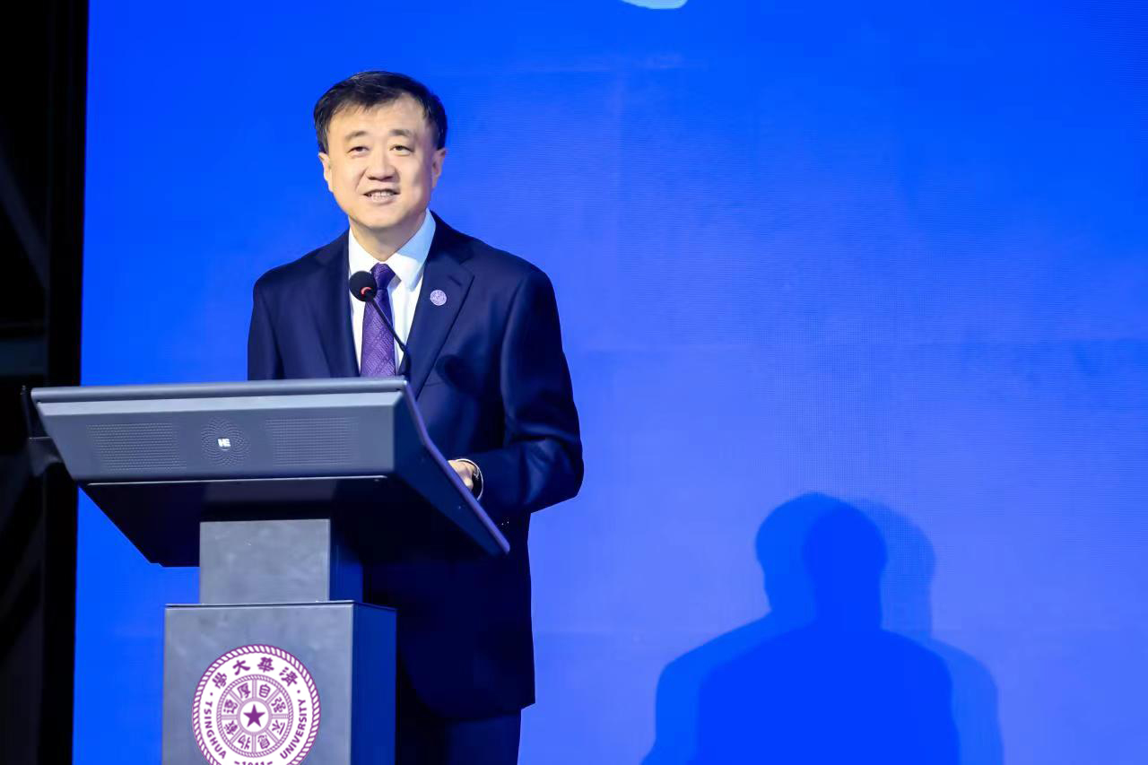 20230423-第五届教育部在线教育研究中心智慧教学研讨会-雨课堂峰会-8xbet.com副校长杨斌.jpg