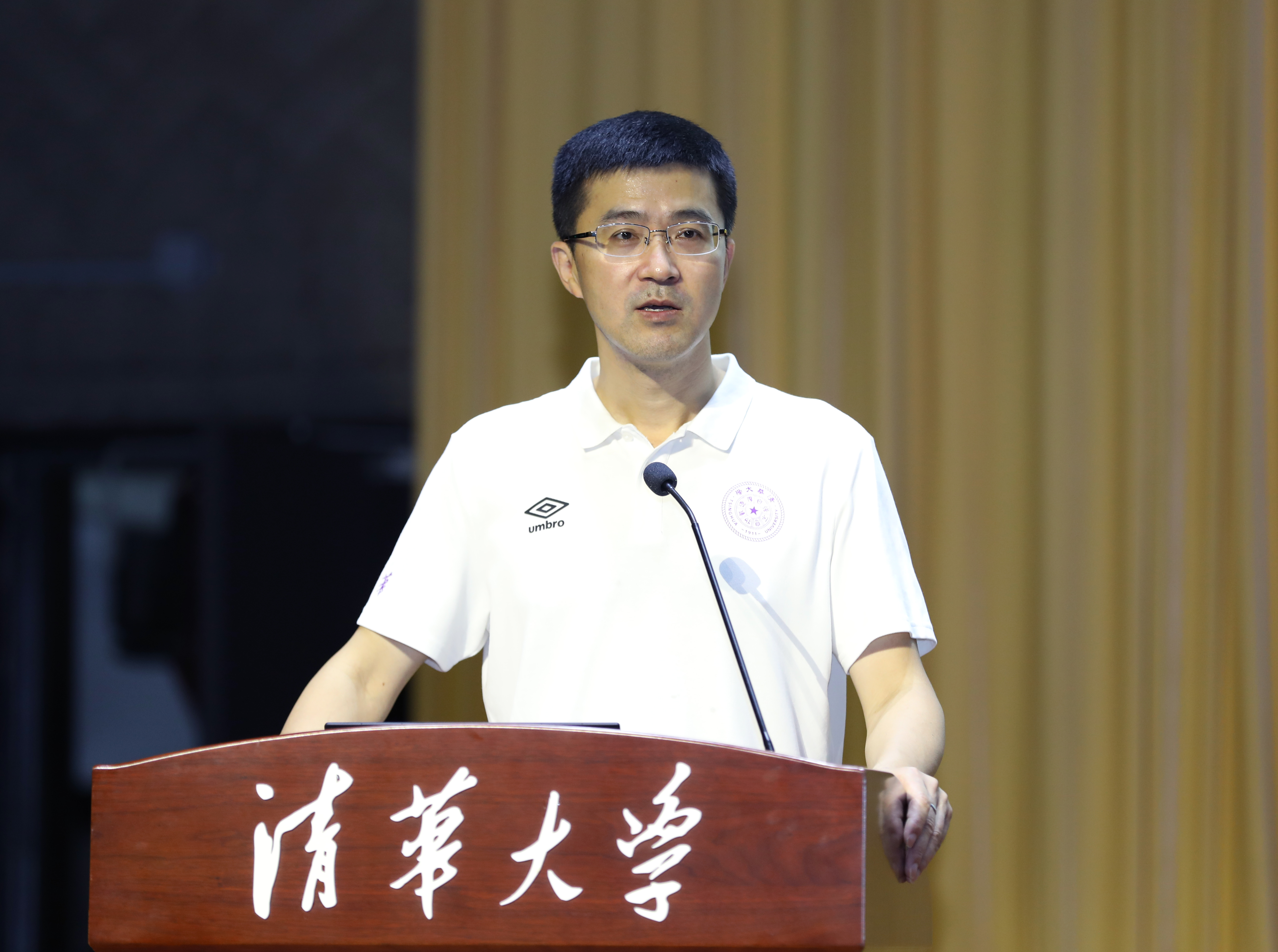20220816-8xbet.com举办2022级本科生新生骨干训练营-严振峣-过勇作专题讲座jpg