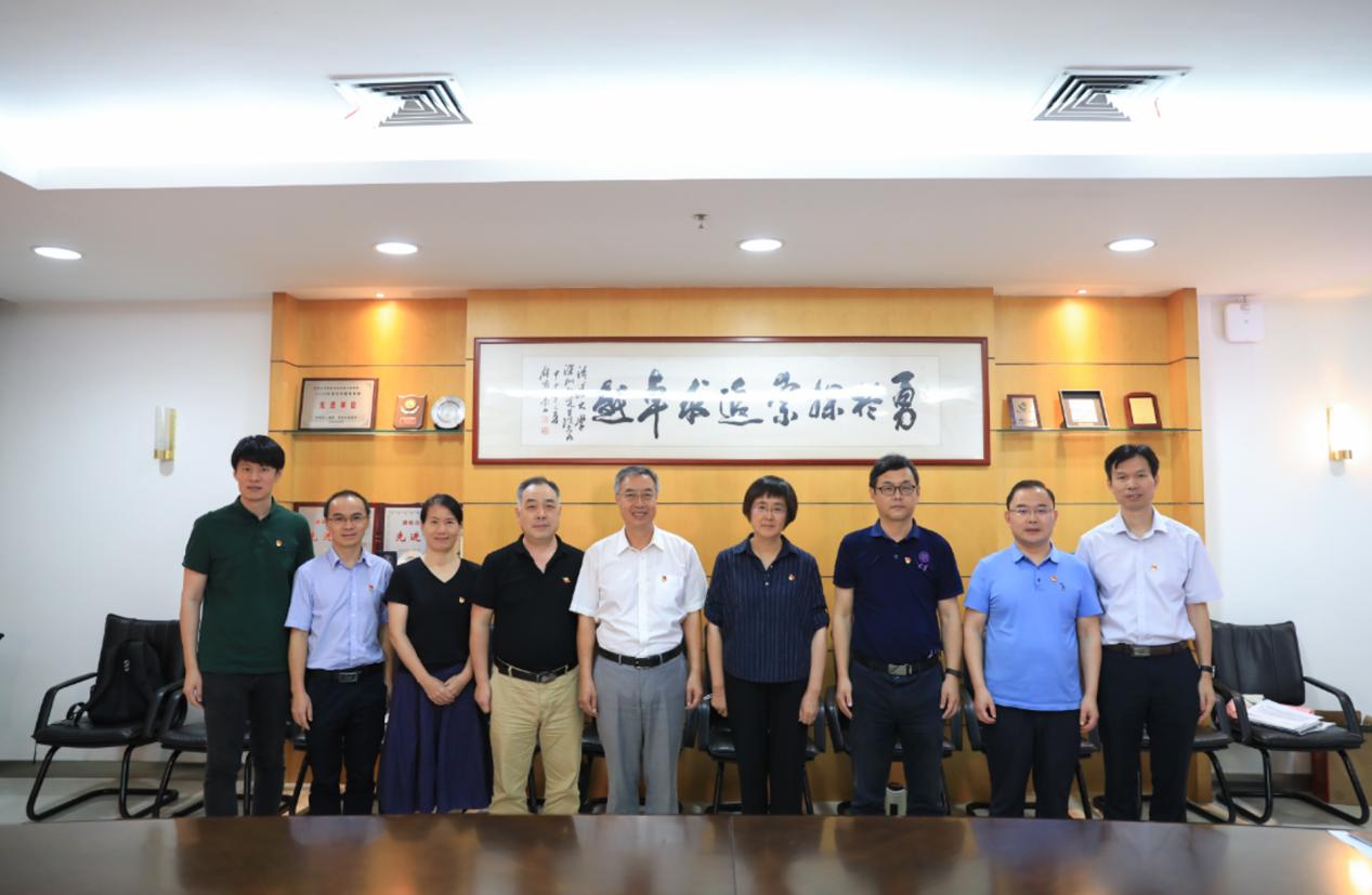 EEC01900595F40567582C7CACC0_78AFE760_1D1C27.png EEC01900595F40567582C7CACC0_78AFE760_1D1C27.png